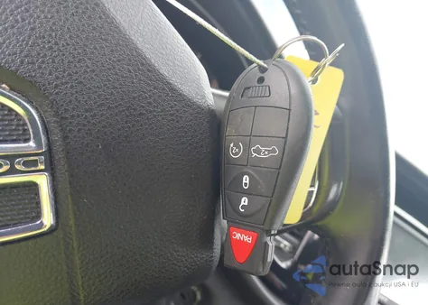 2013 Dodge Dart Sxt из США, поврежденный, VIN 1C3CDFBAXDD104833